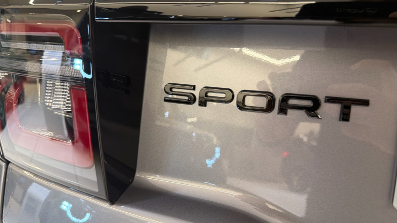 Land Rover Discovery Sport 1.5 P270e Dynamic HSE 5dr Auto [5 Seat] Station Wagon